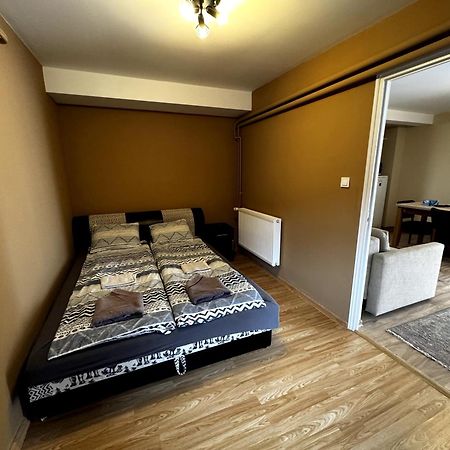 City Apartman Nyiregyhaza Bagian luar foto